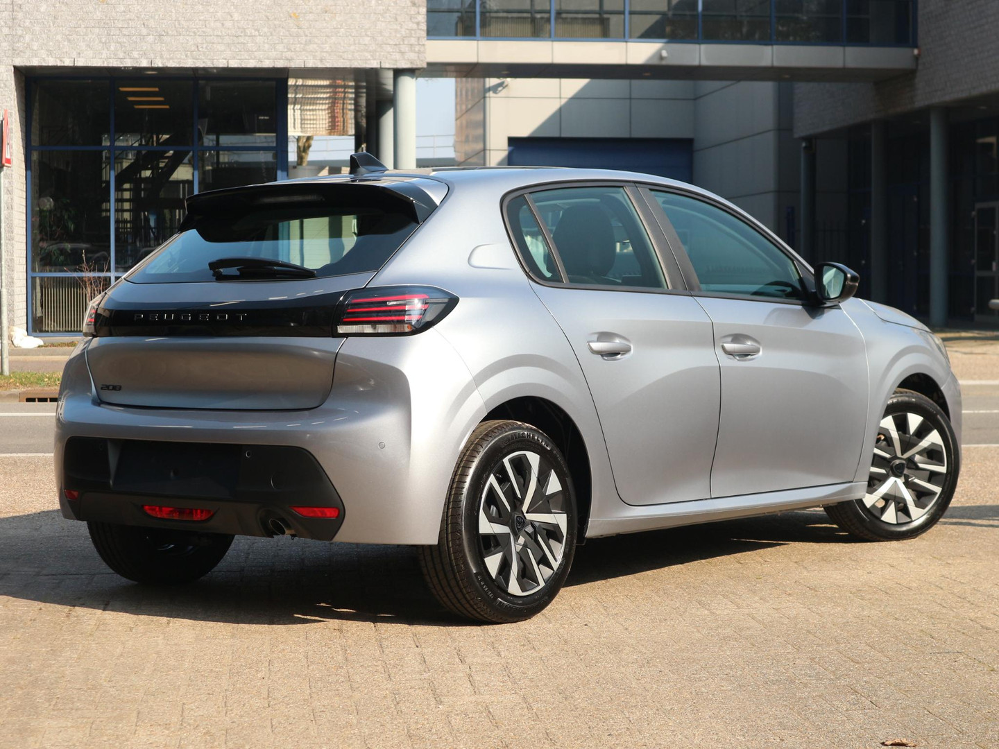 Peugeot Peugeot