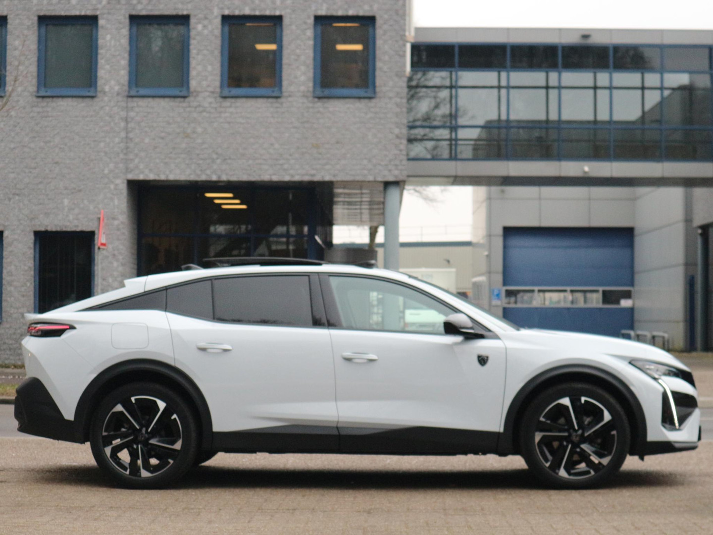 Peugeot Peugeot