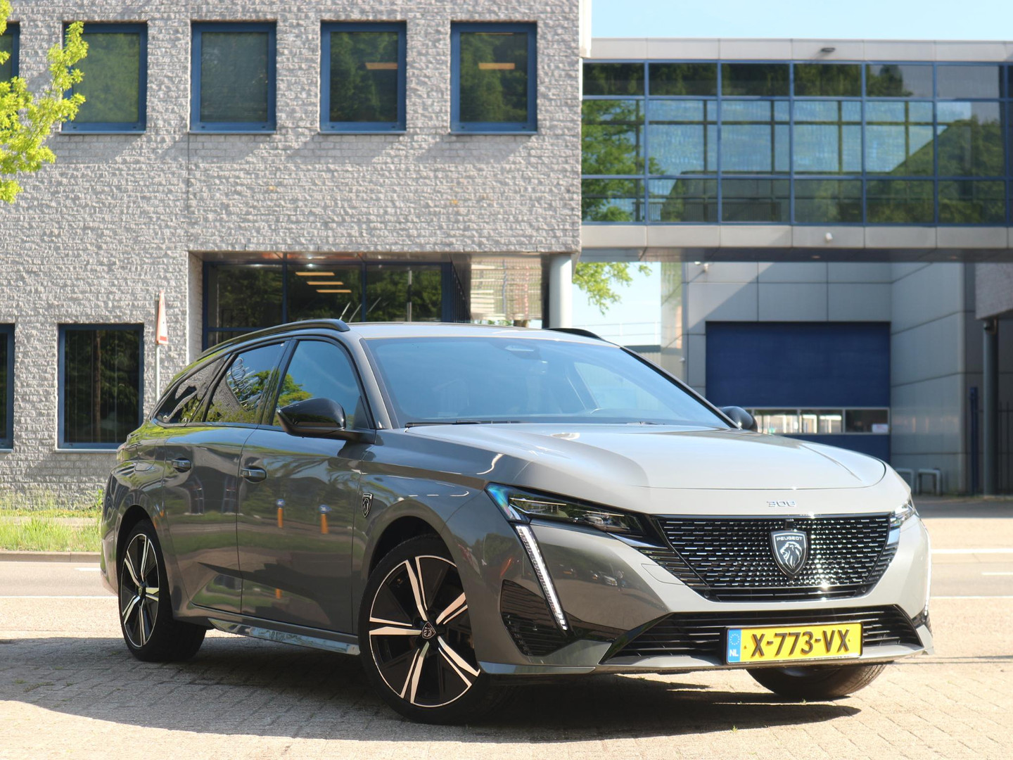 Peugeot Peugeot