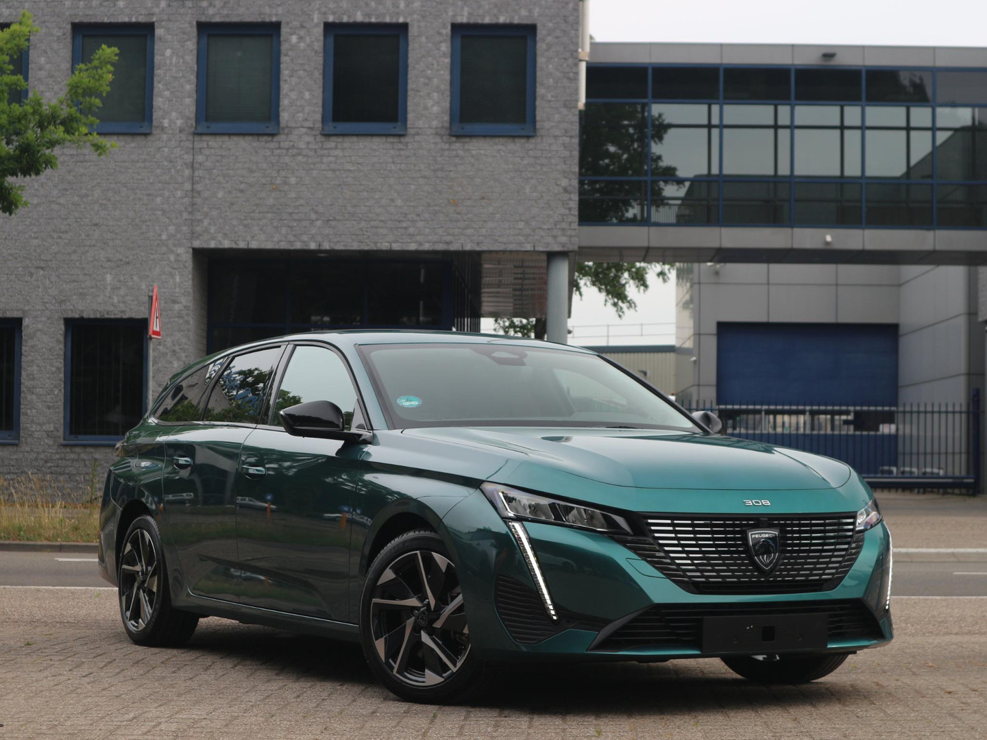 Peugeot Peugeot