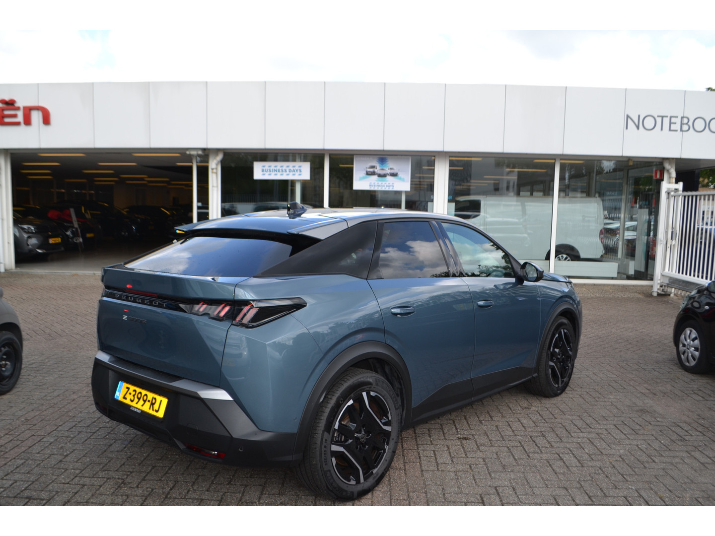 Peugeot Peugeot
