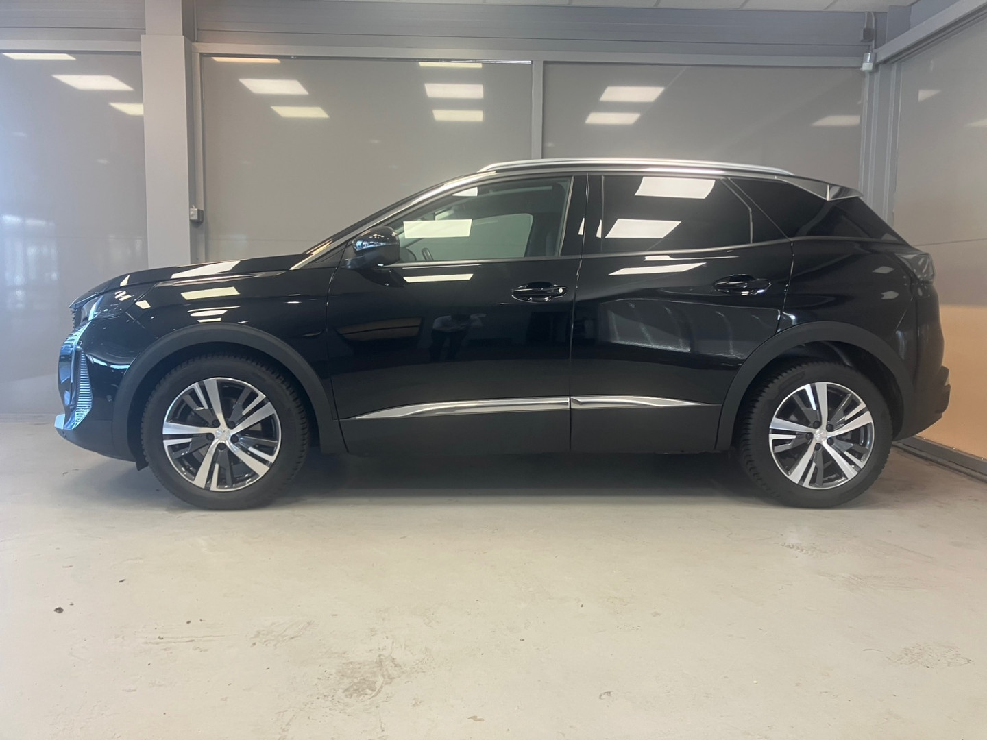 Peugeot Peugeot