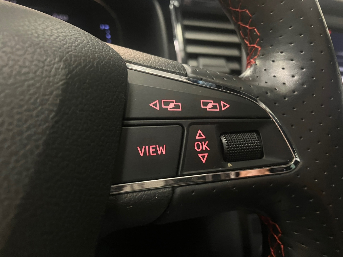 SEAT SEAT