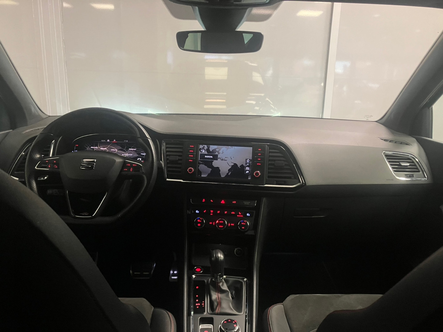 SEAT SEAT
