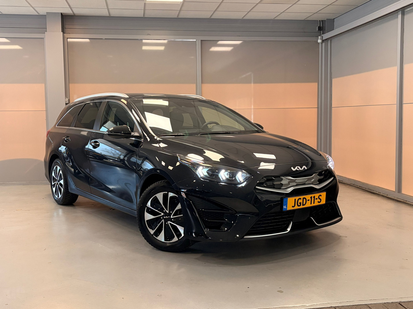 Kia