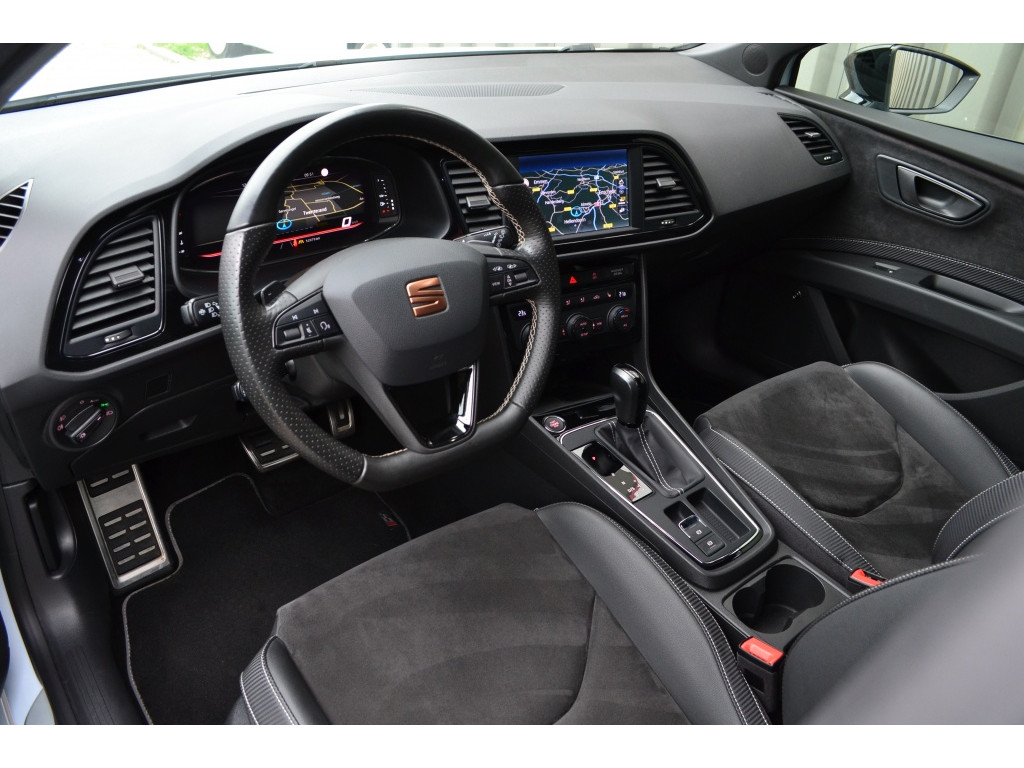 SEAT SEAT
