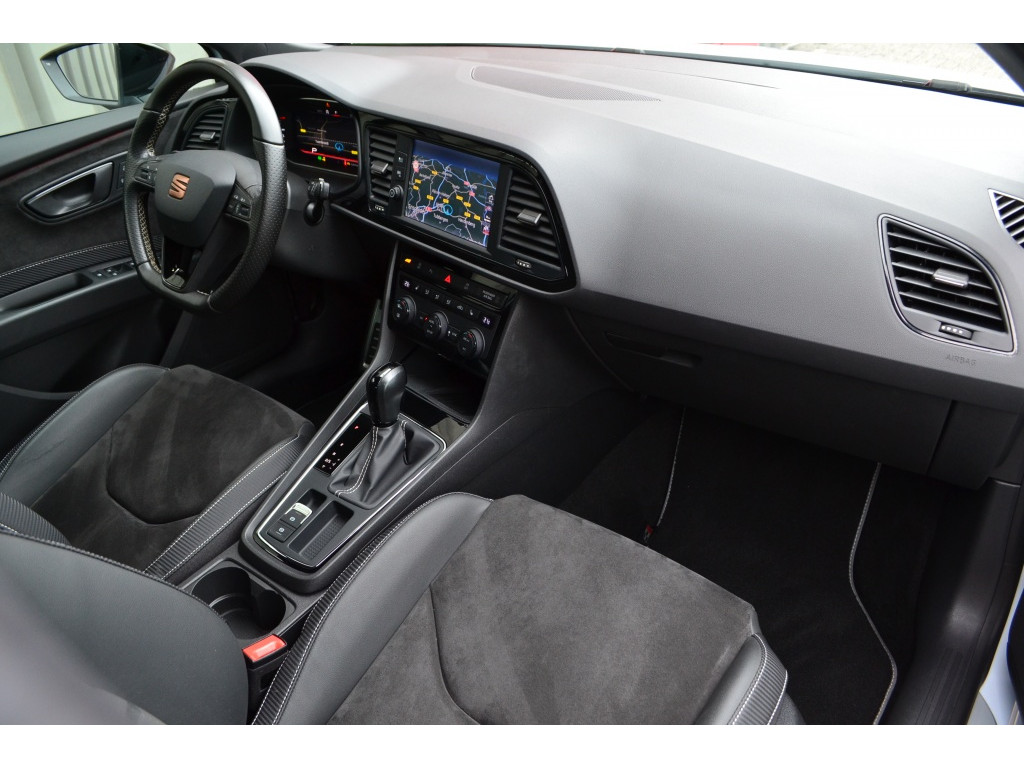 SEAT SEAT
