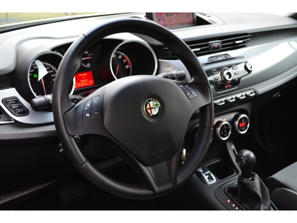 Alfa Romeo Alfa Romeo
