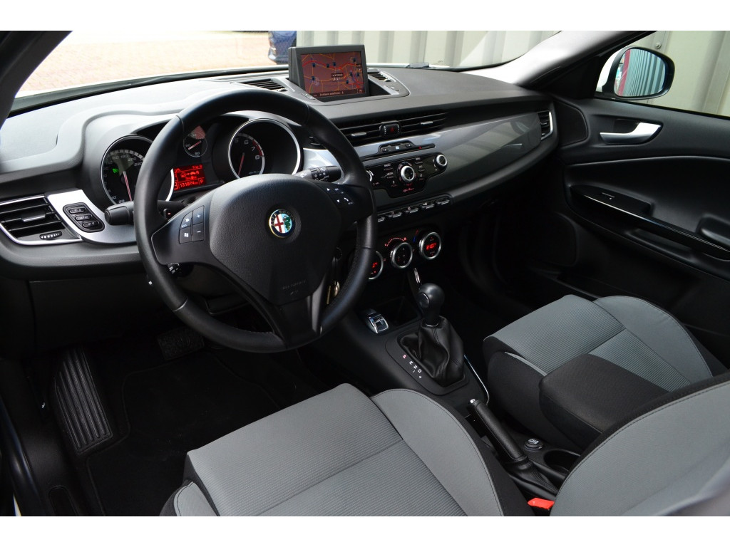 Alfa Romeo Alfa Romeo