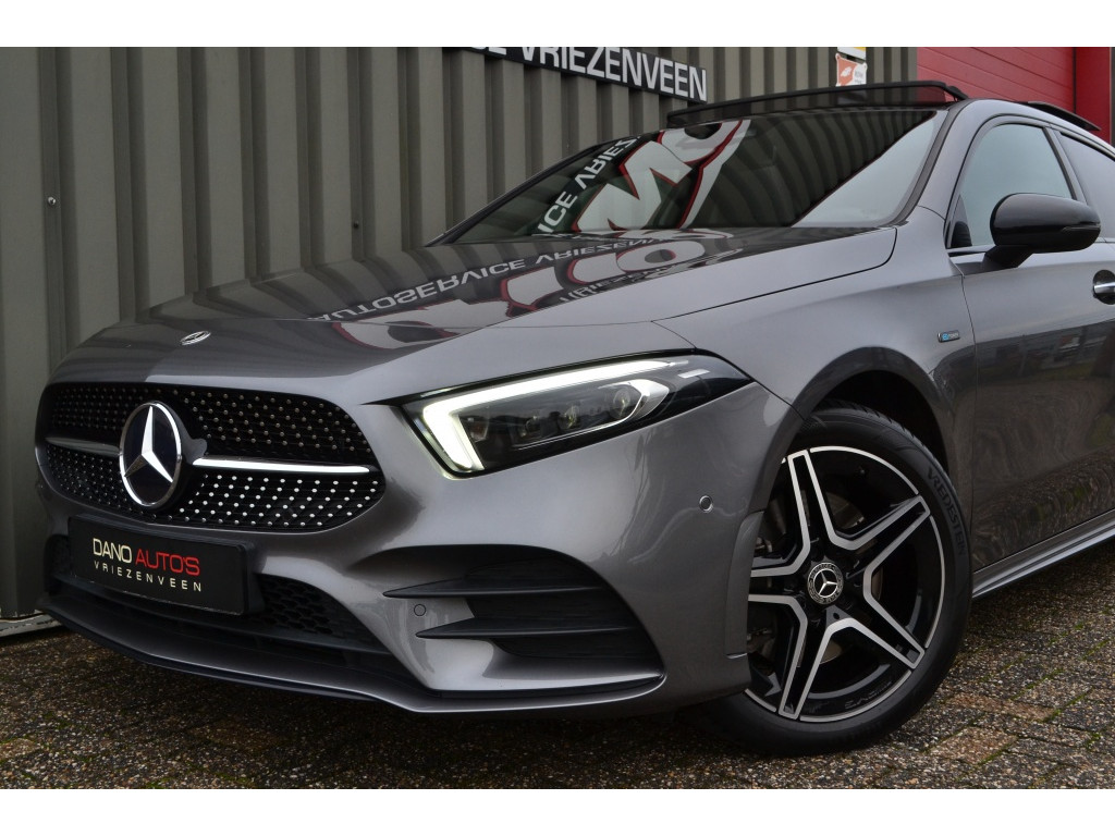 Mercedes-Benz Mercedes-Benz