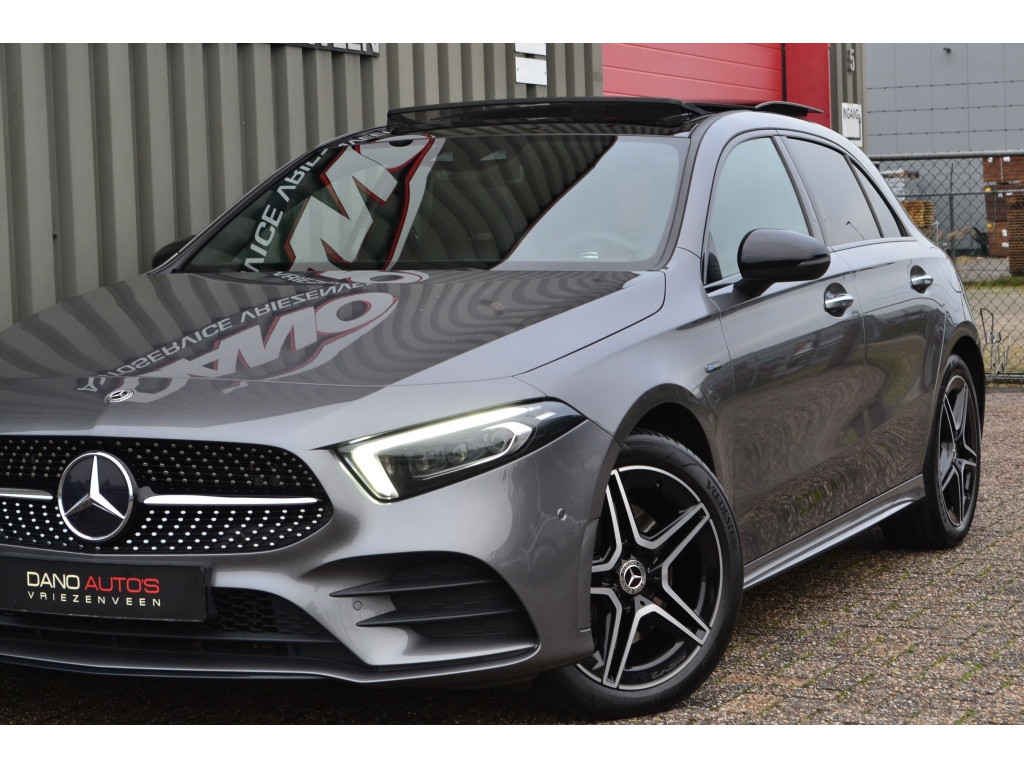 Mercedes-Benz Mercedes-Benz