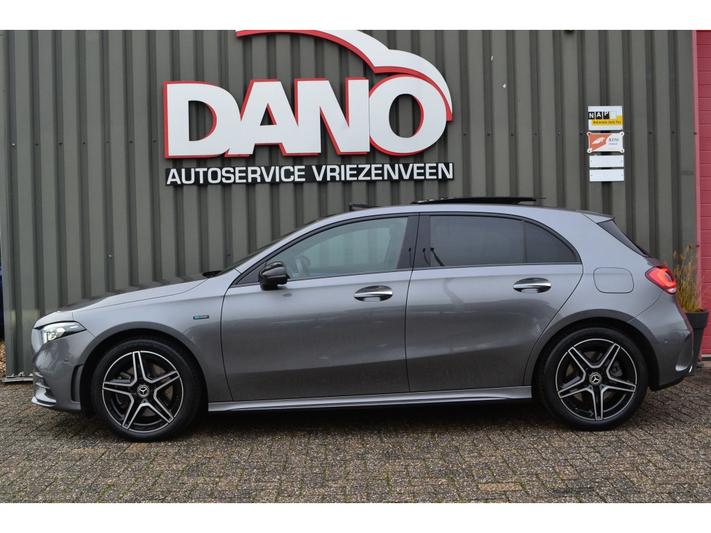 Mercedes-Benz Mercedes-Benz