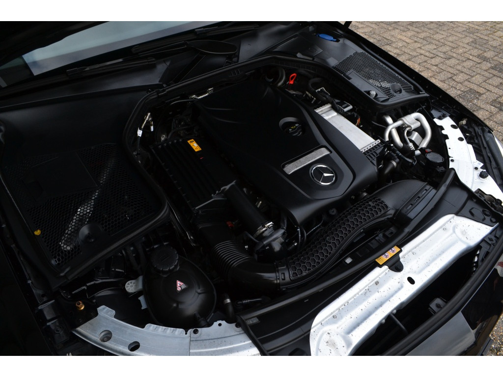 Mercedes-Benz Mercedes-Benz