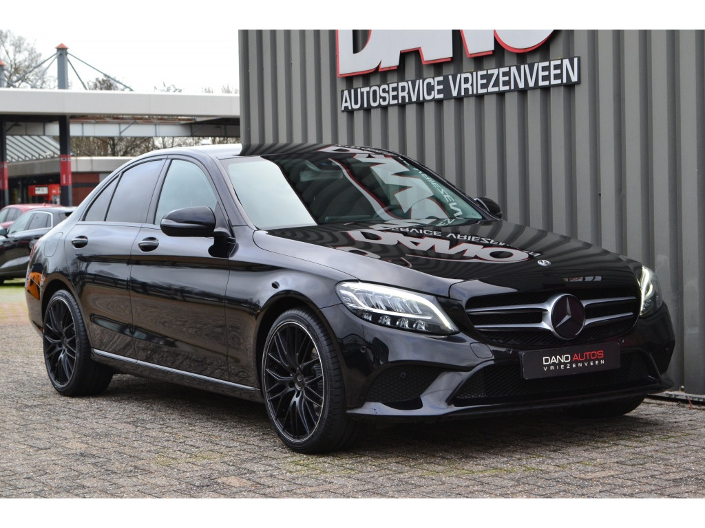 Mercedes-Benz Mercedes-Benz