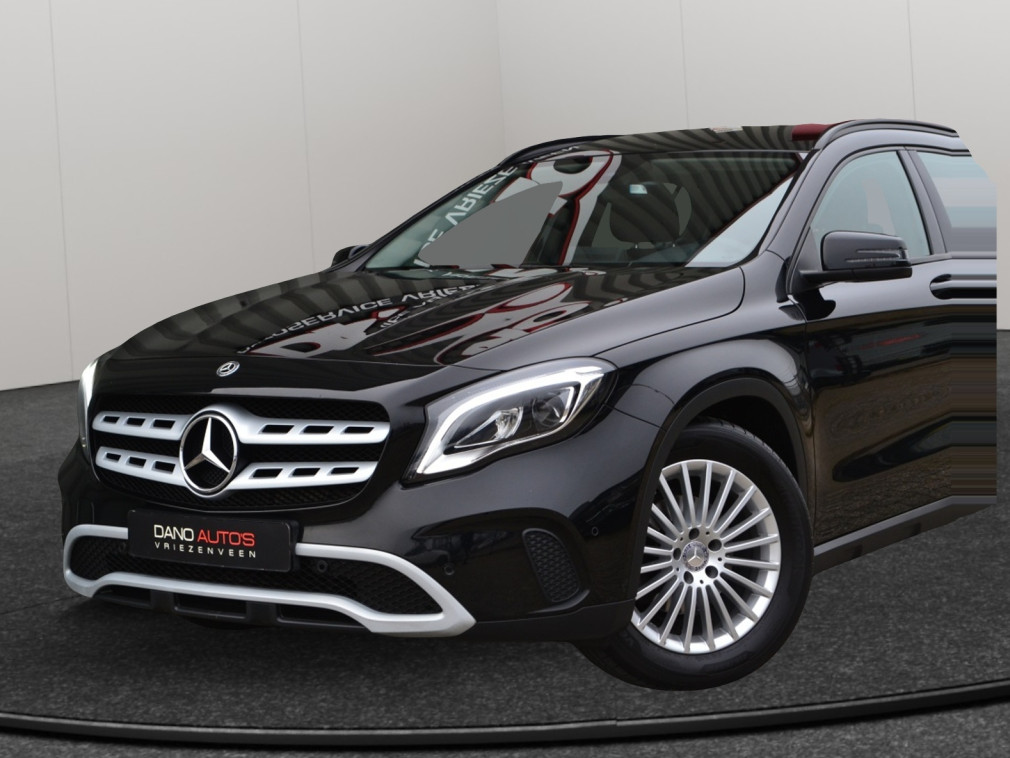 Mercedes-Benz Mercedes-Benz