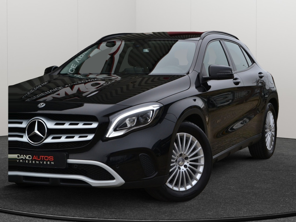 Mercedes-Benz Mercedes-Benz