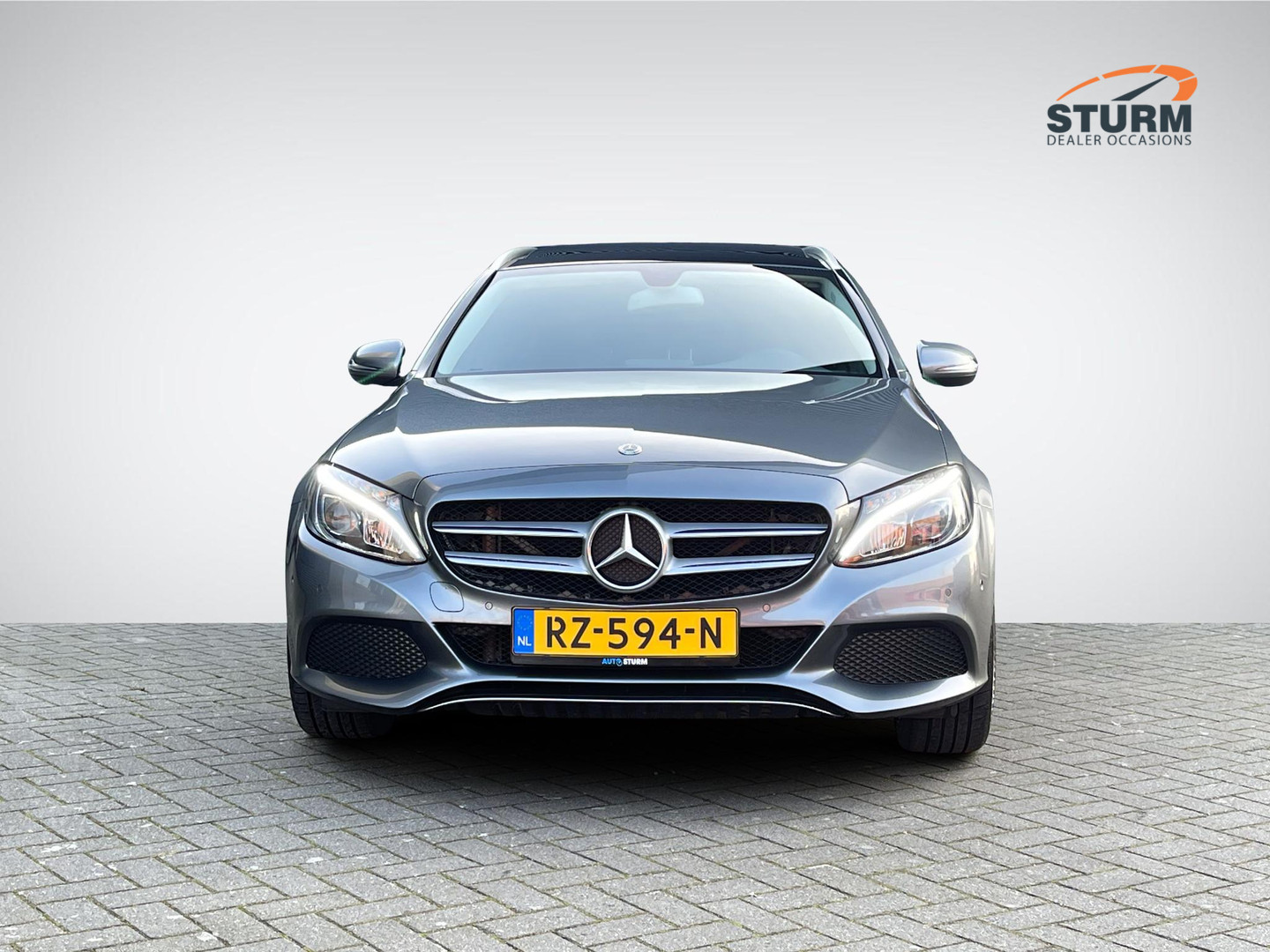 Mercedes-Benz Mercedes-Benz
