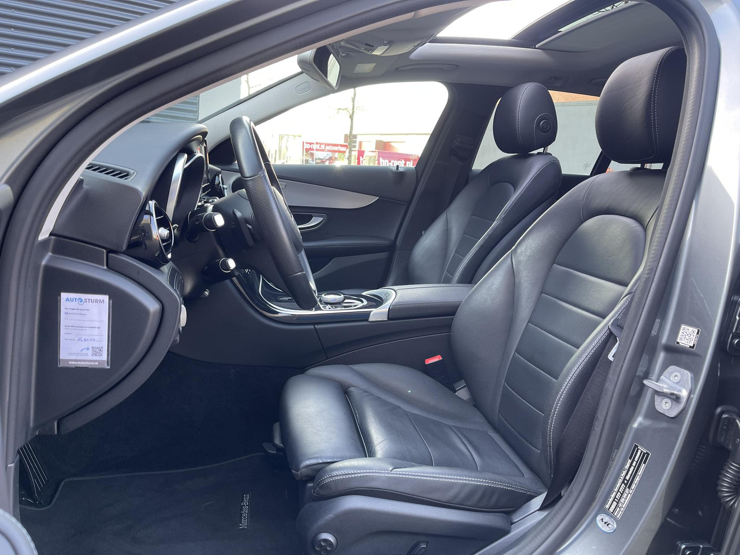 Mercedes-Benz Mercedes-Benz