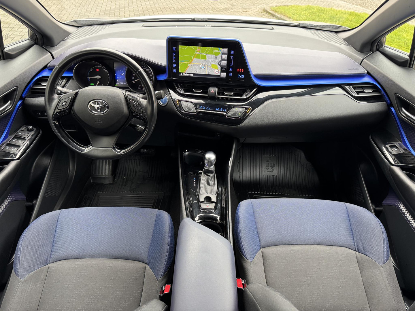 Toyota Toyota