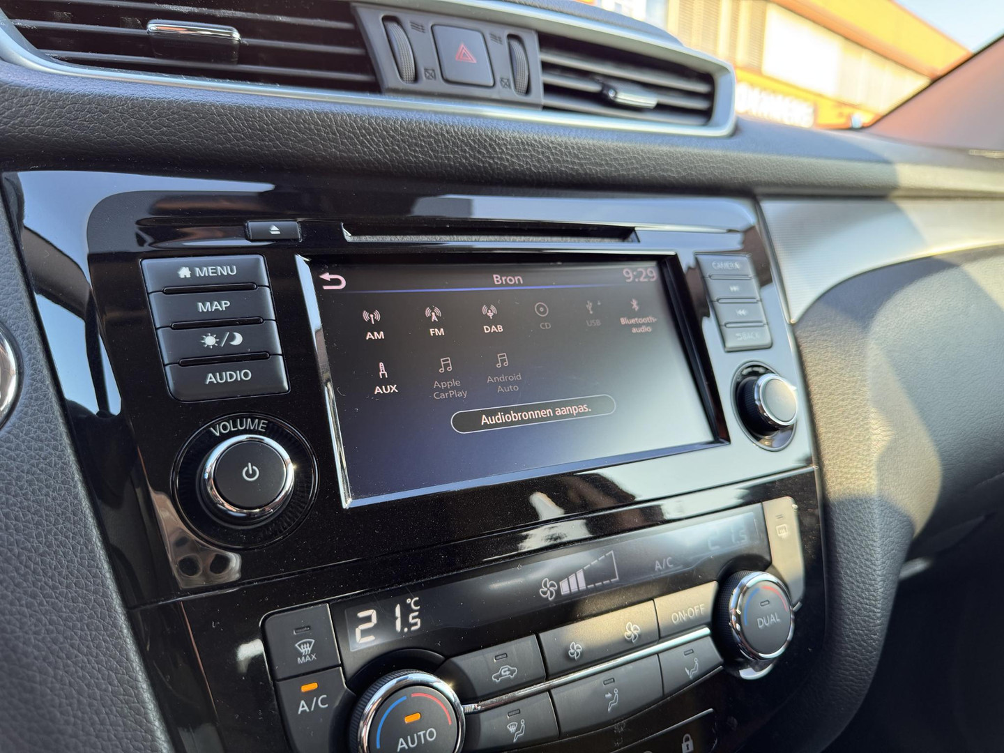 Nissan Nissan