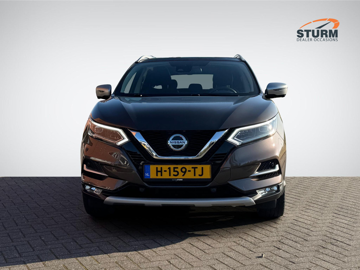 Nissan Nissan
