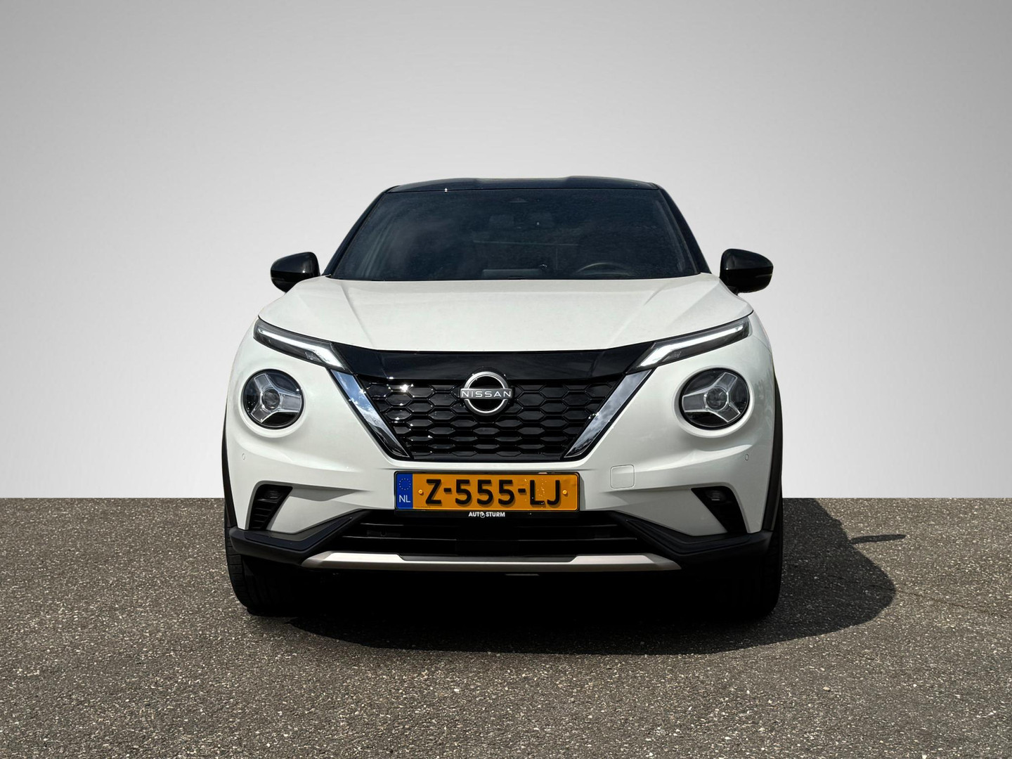 Nissan Nissan
