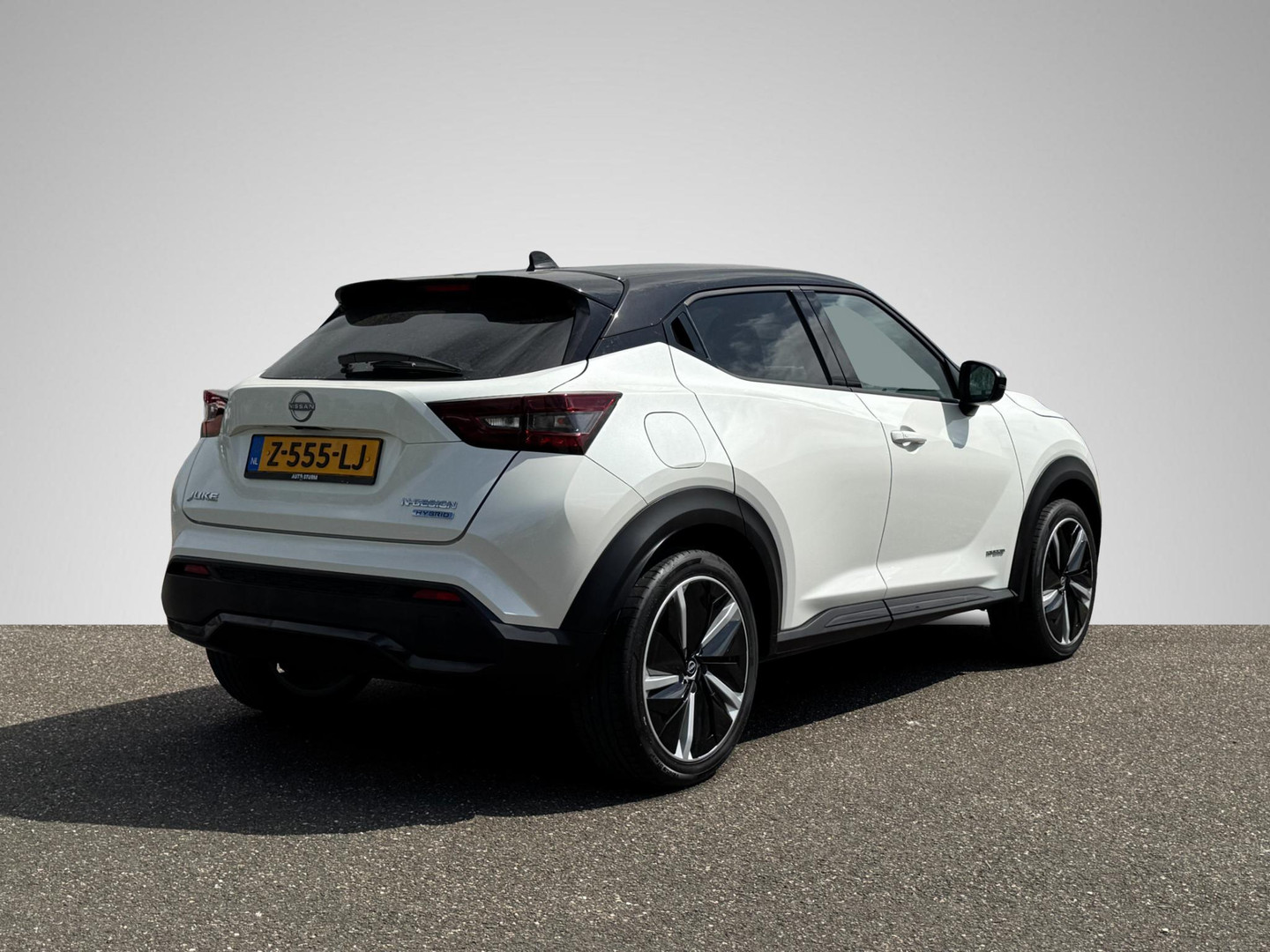 Nissan Nissan