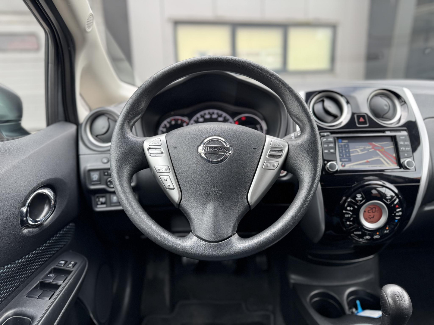 Nissan Nissan