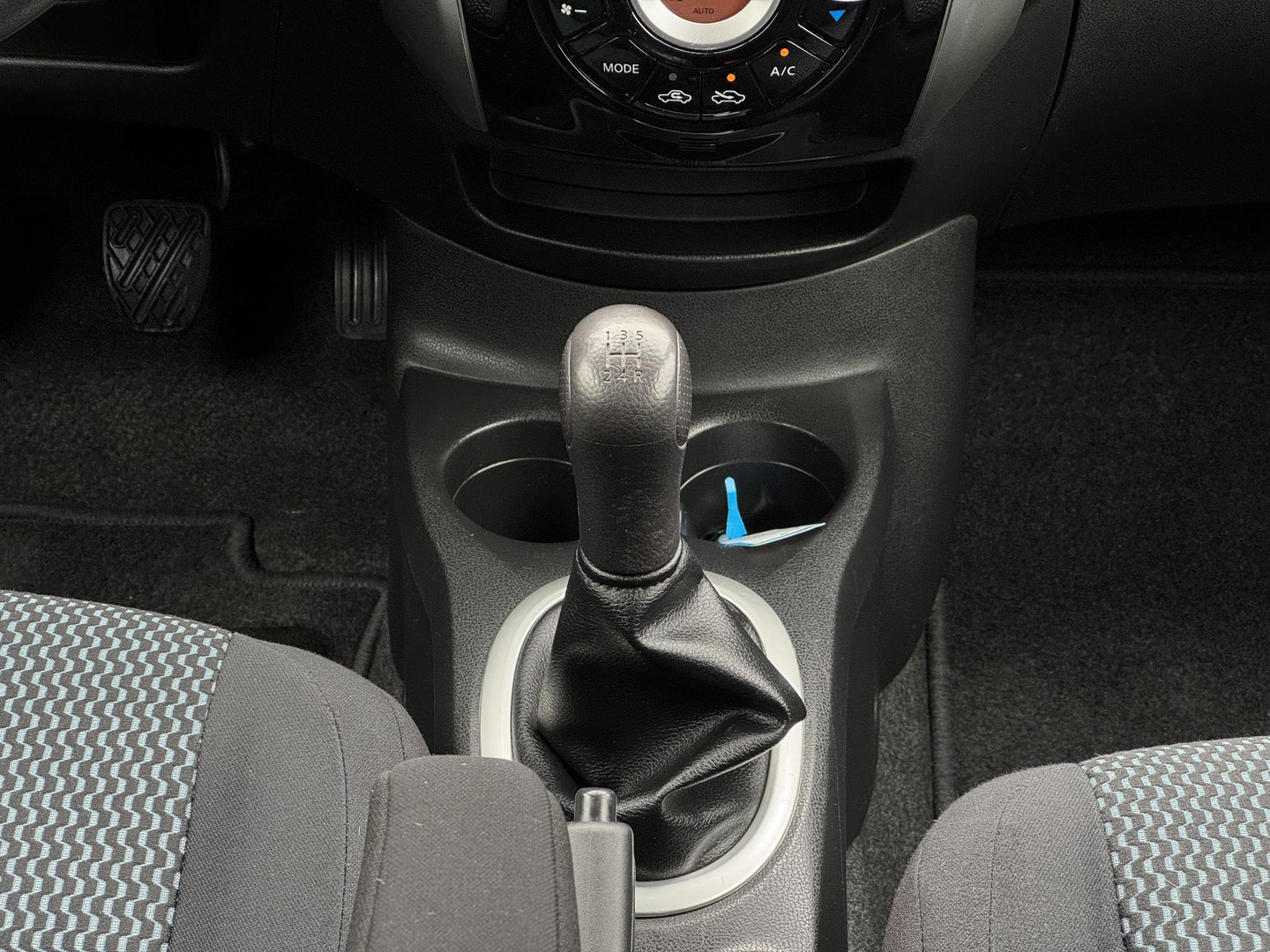 Nissan Nissan