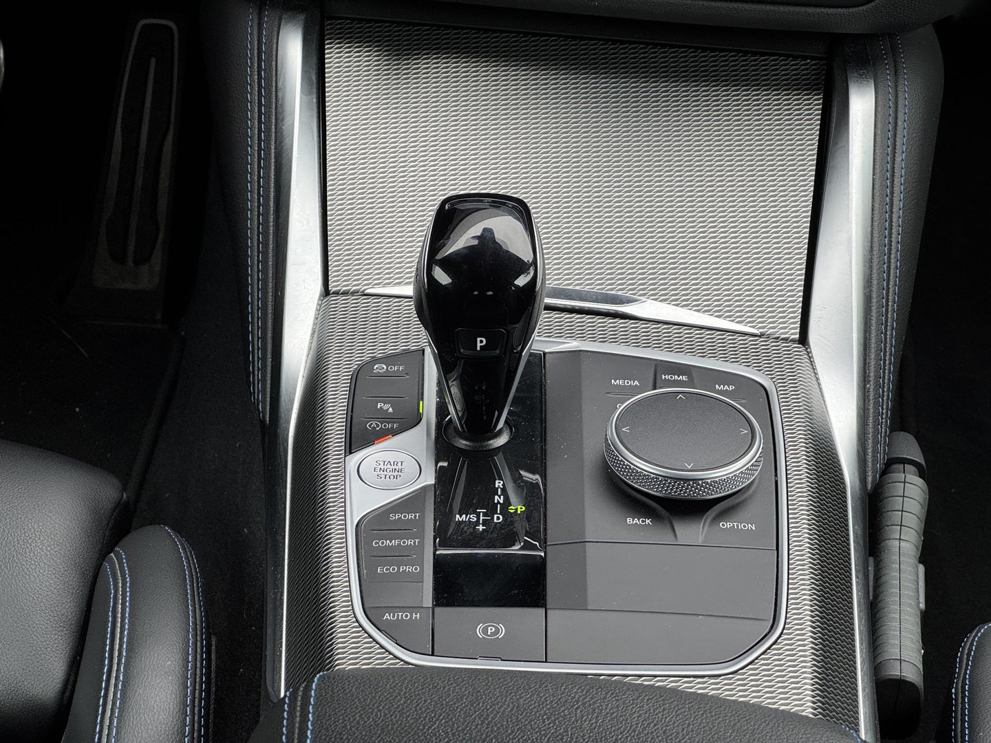 BMW BMW