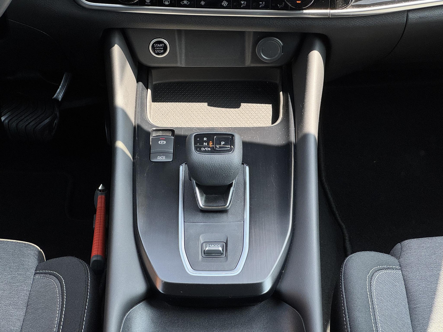 Nissan Nissan