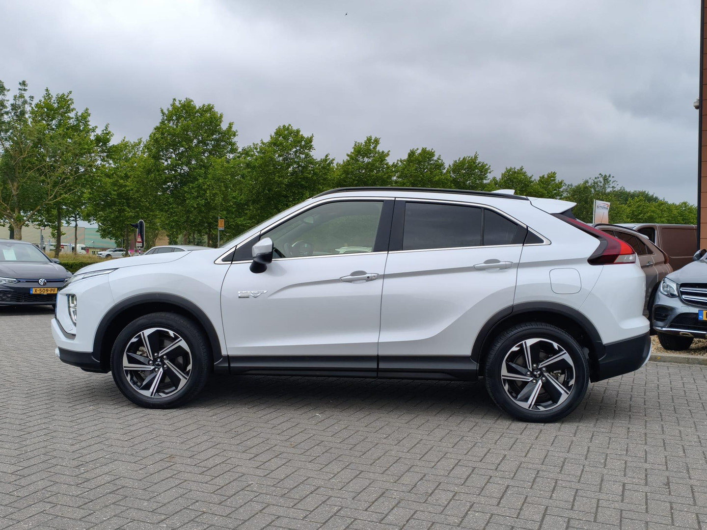 Mitsubishi Mitsubishi