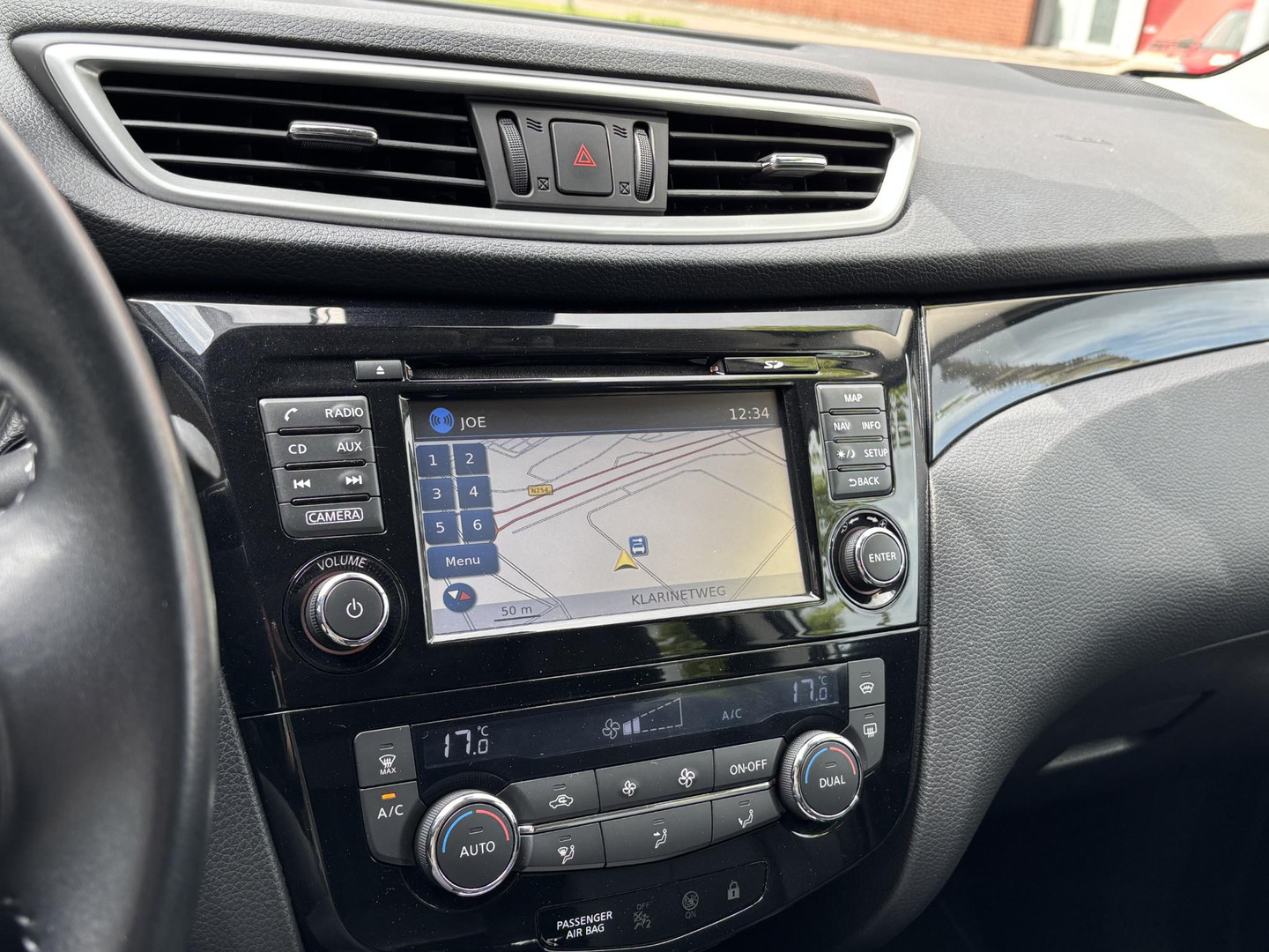 Nissan Nissan