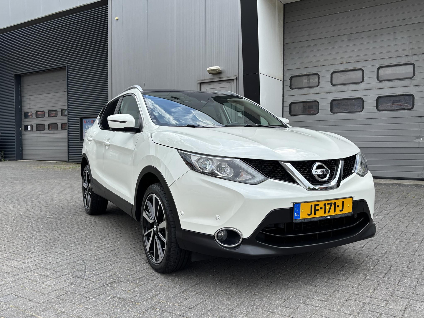 Nissan Nissan