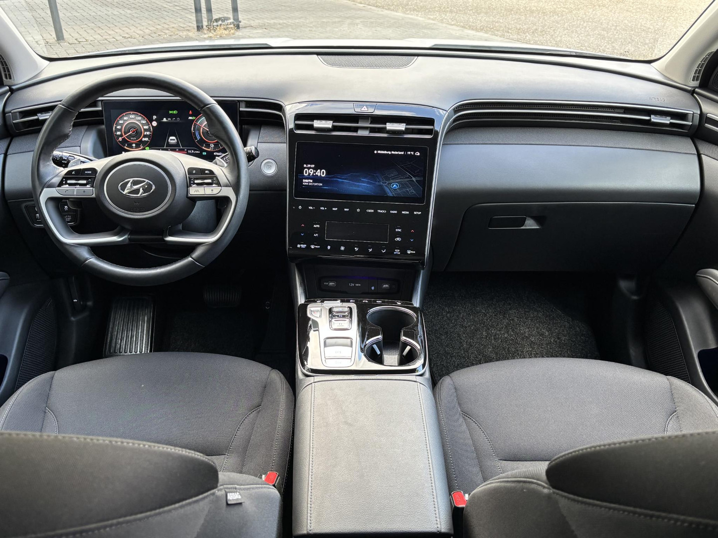 Hyundai Hyundai