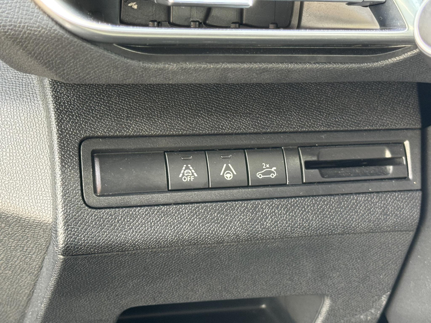 Peugeot Peugeot