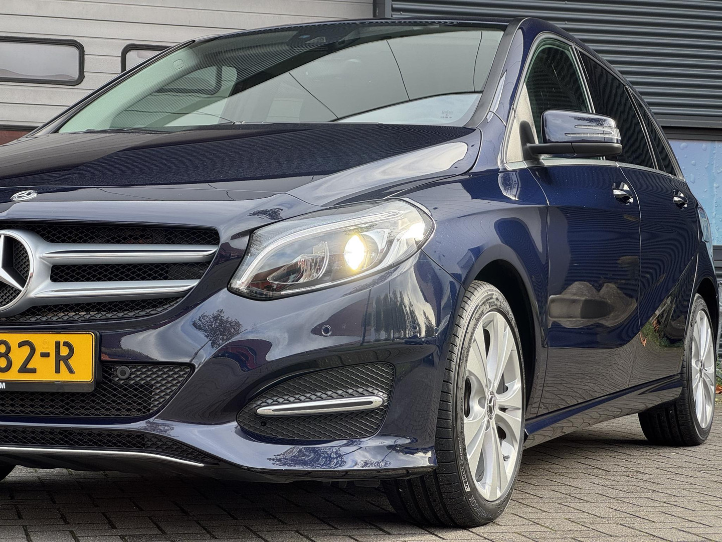 Mercedes-Benz