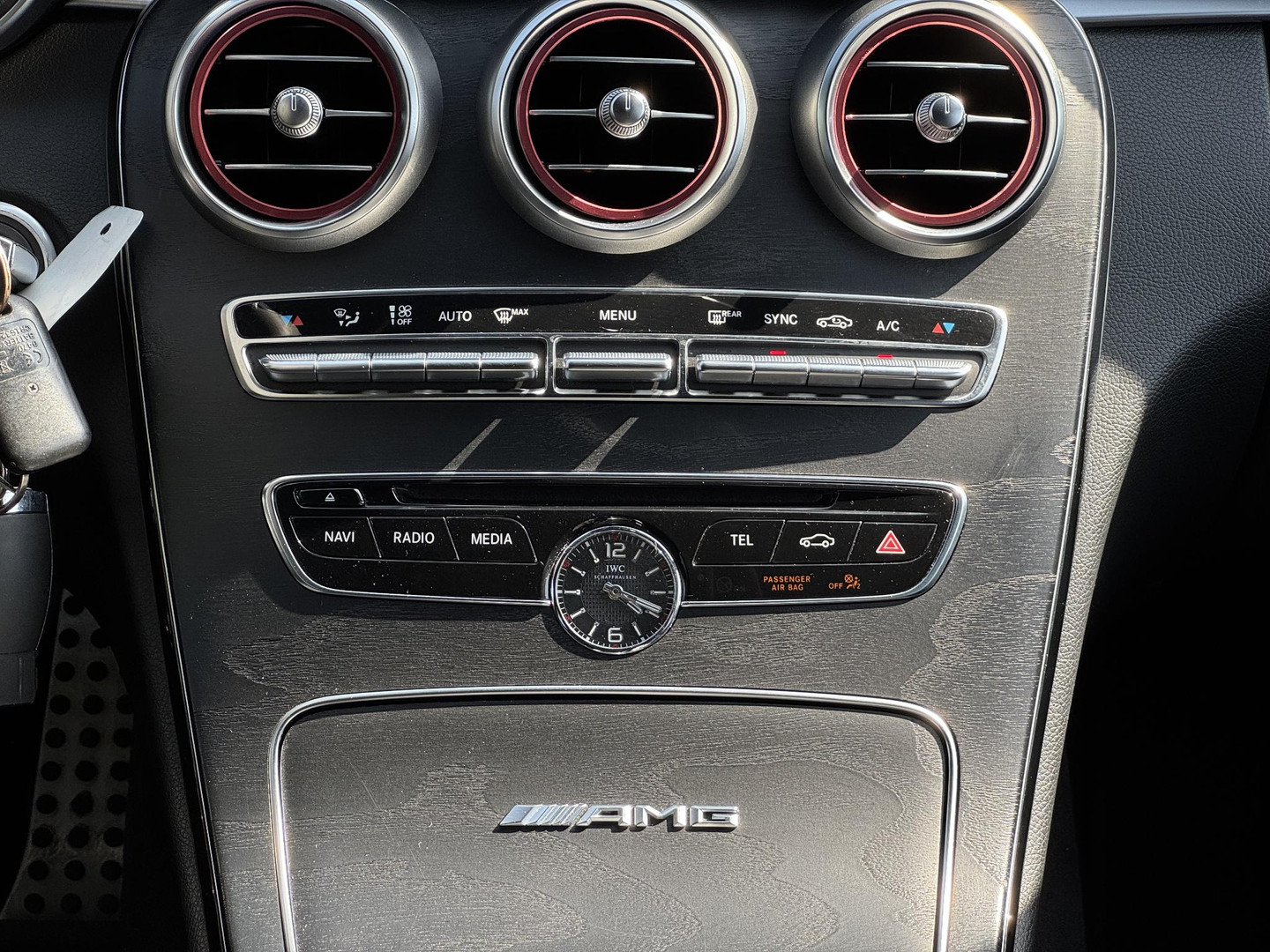 Mercedes-Benz Mercedes-Benz