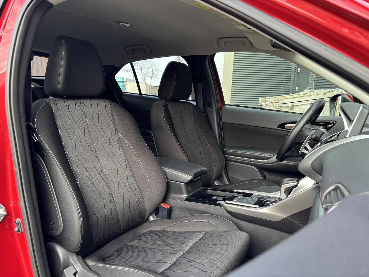 Mitsubishi Mitsubishi