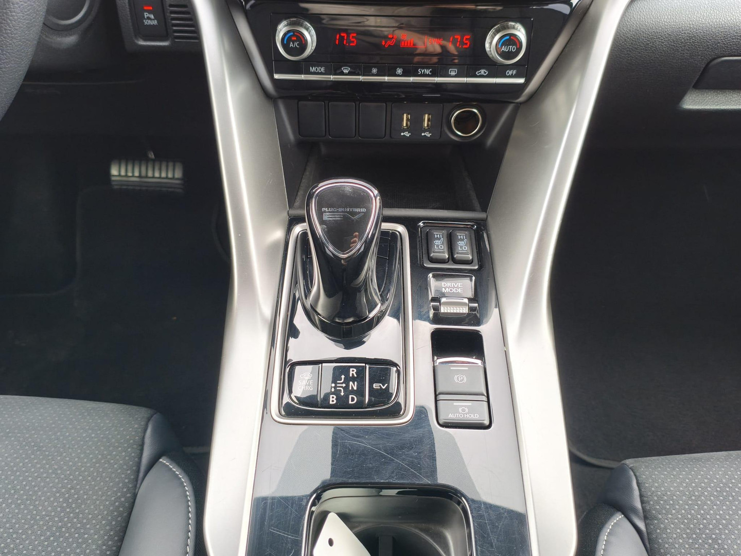 Mitsubishi Mitsubishi