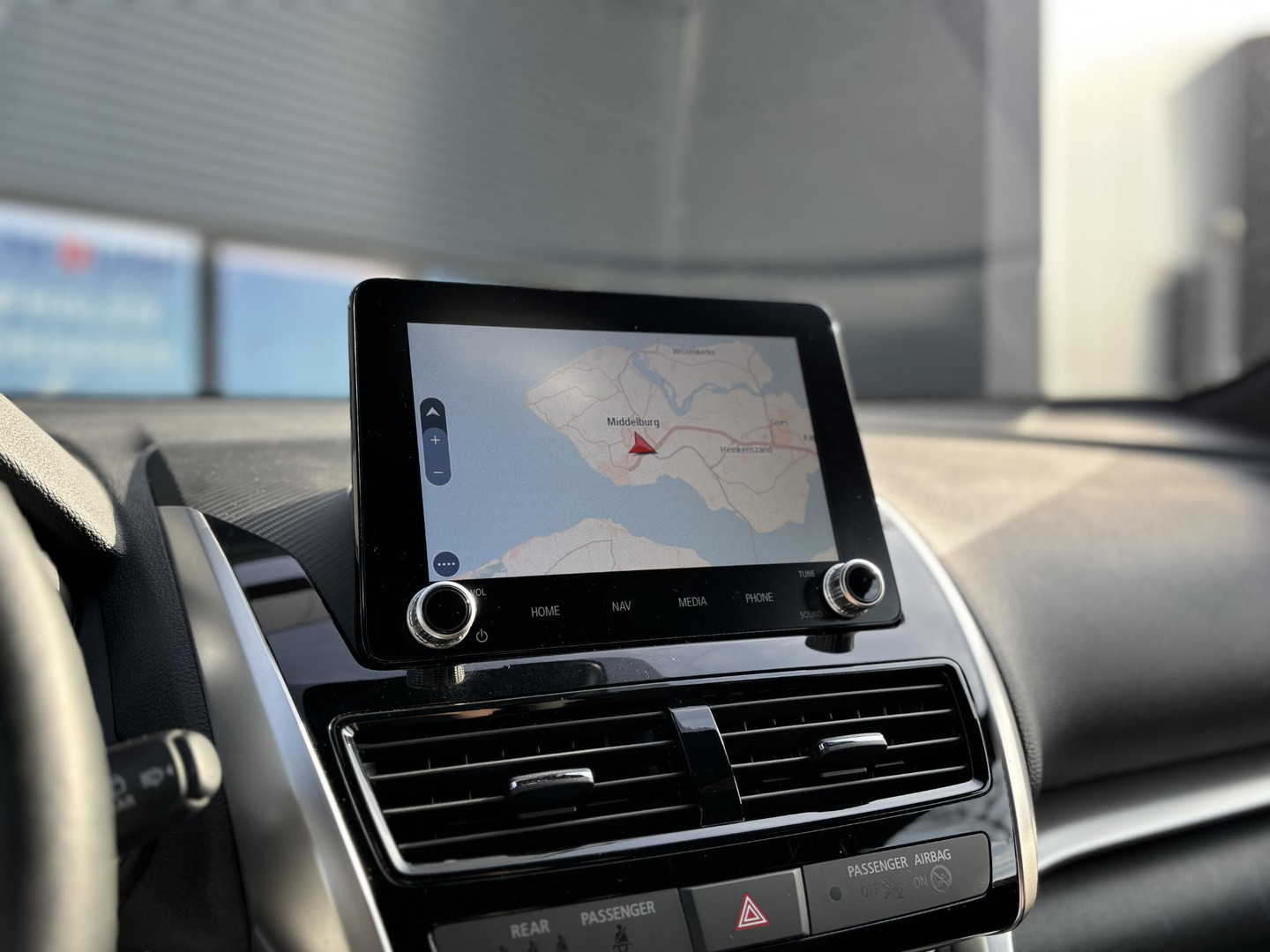 Mitsubishi Mitsubishi