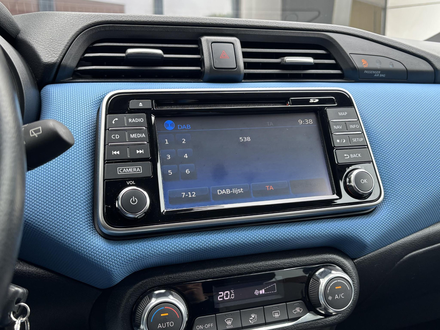 Nissan Nissan