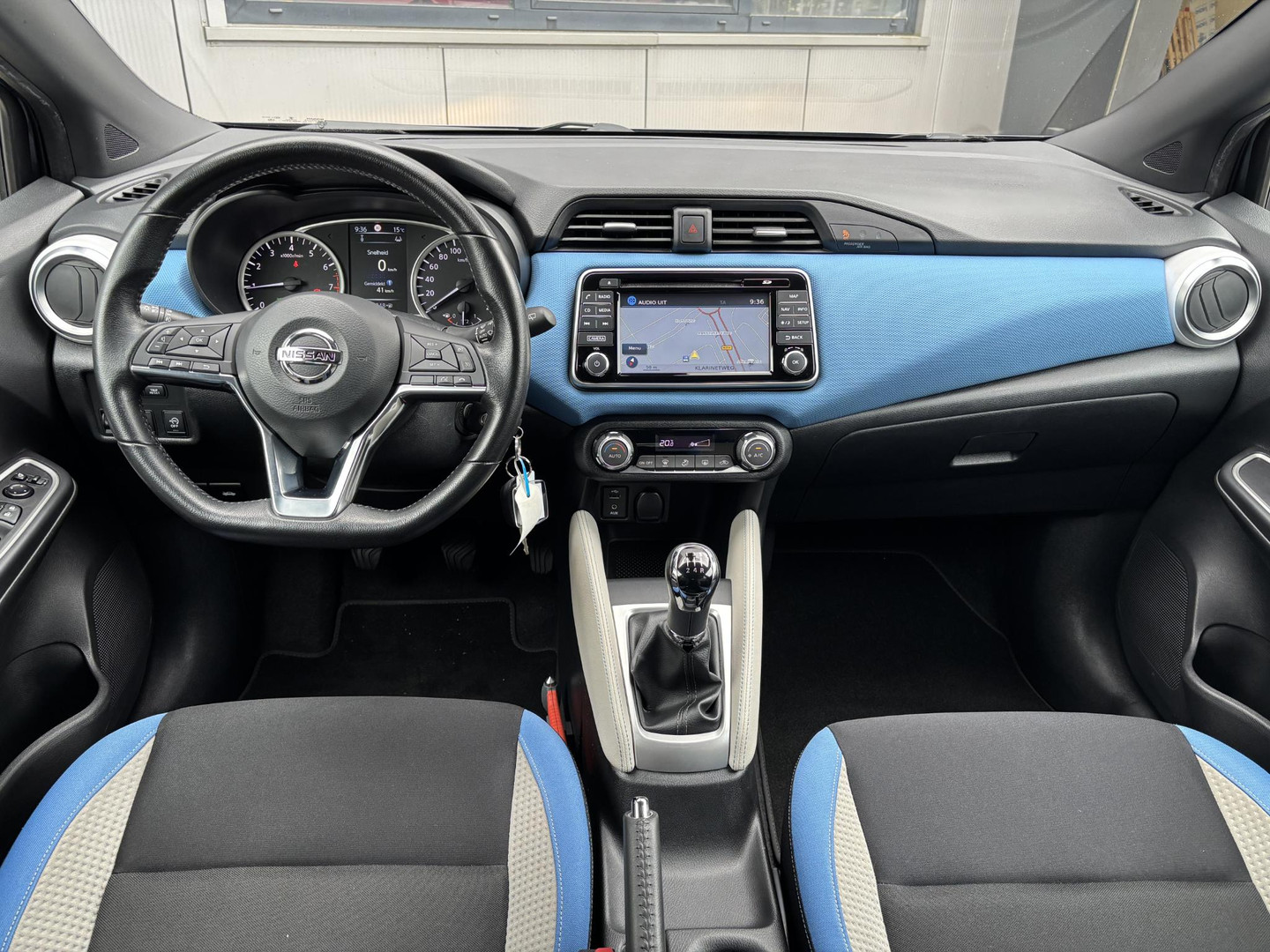 Nissan Nissan