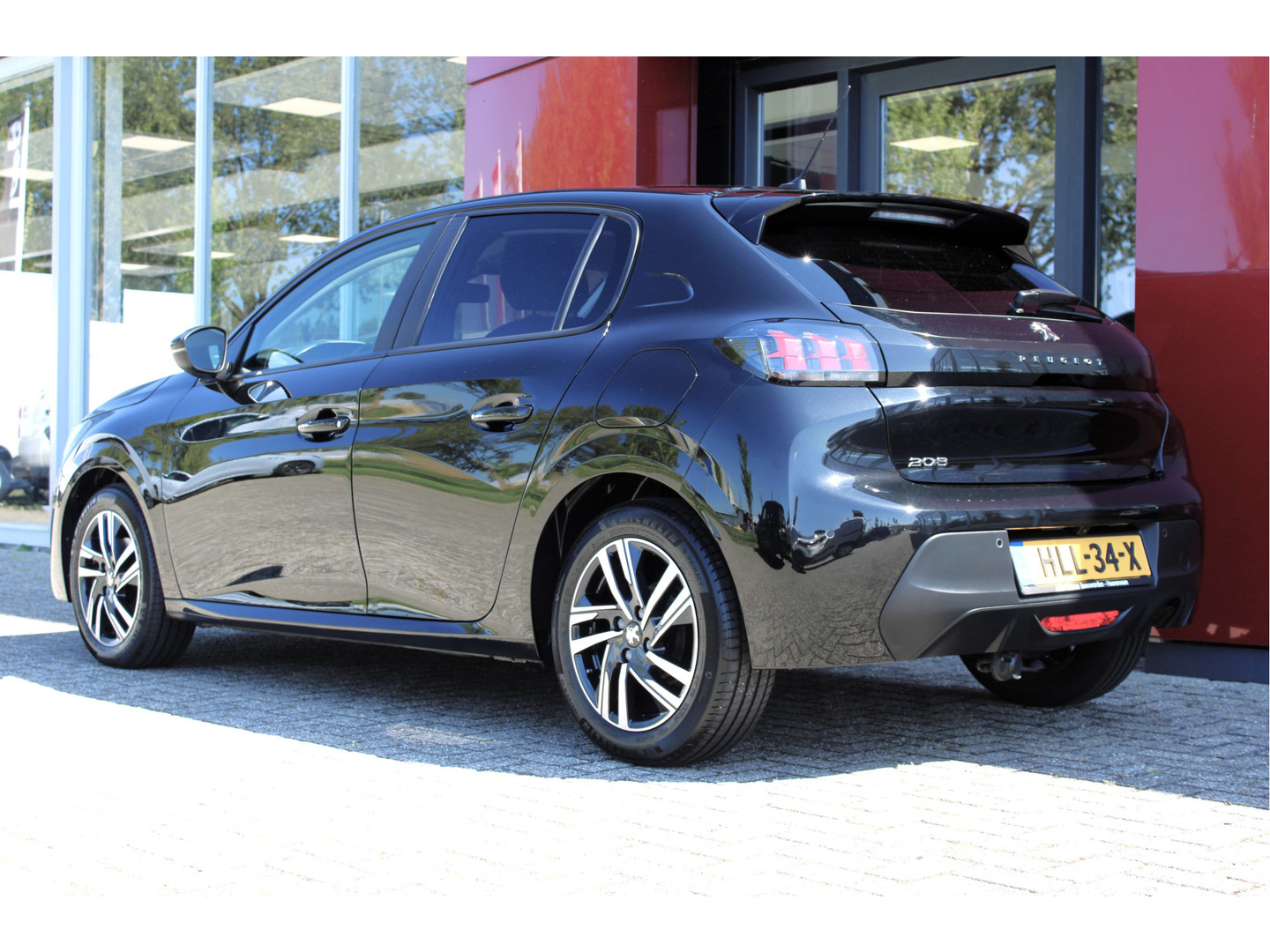 Peugeot