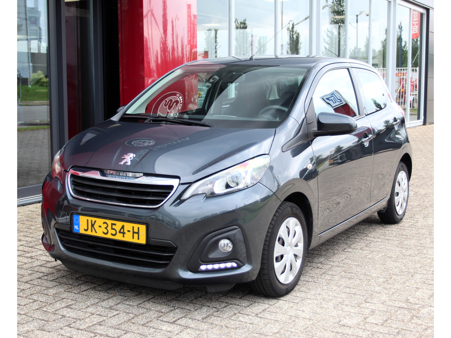 Peugeot
