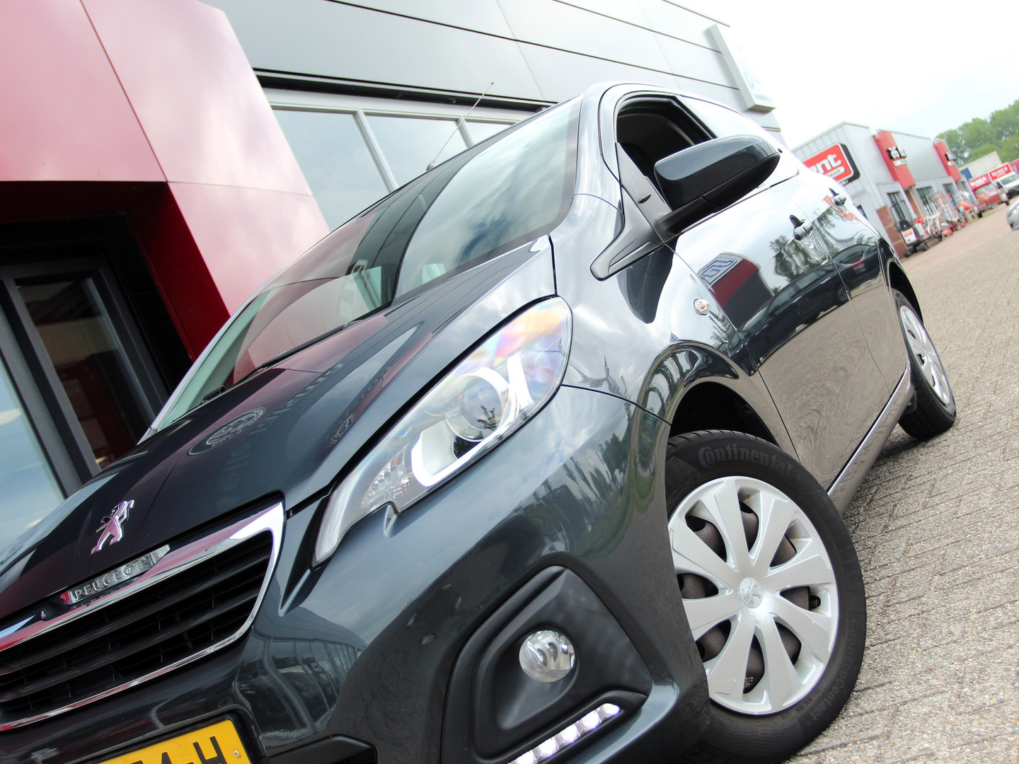 Peugeot