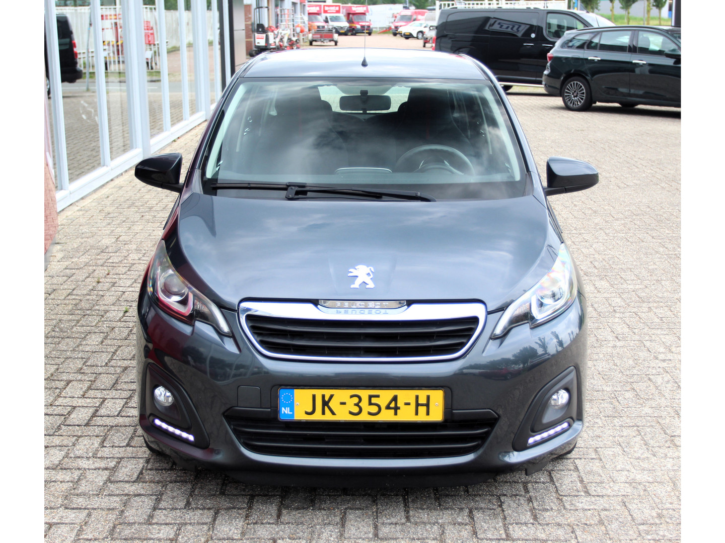 Peugeot