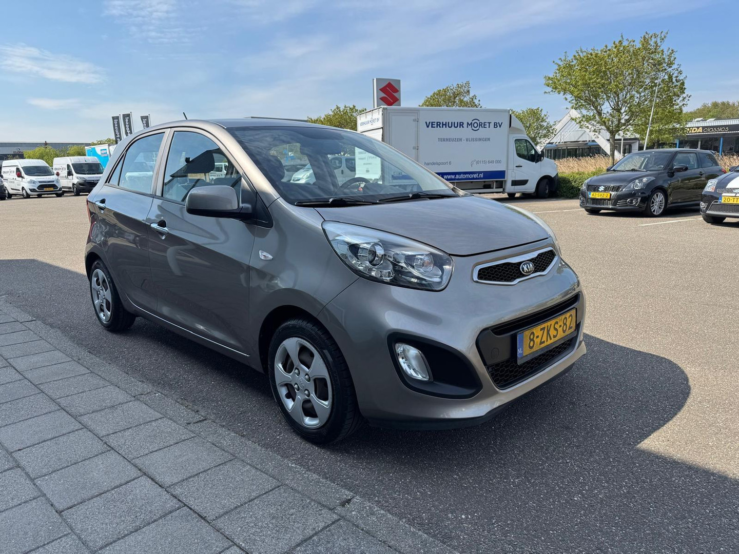Kia