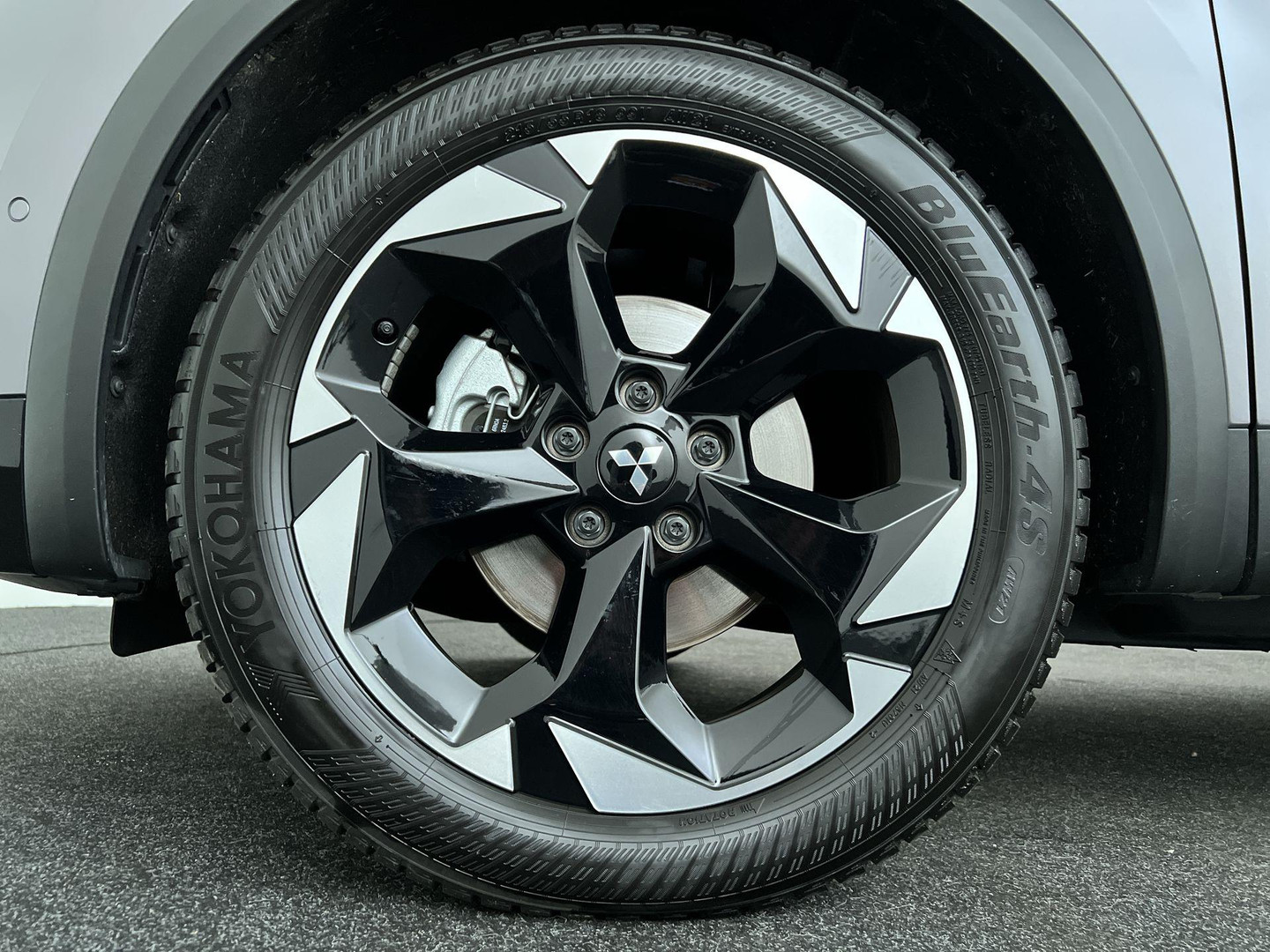 Mitsubishi Mitsubishi