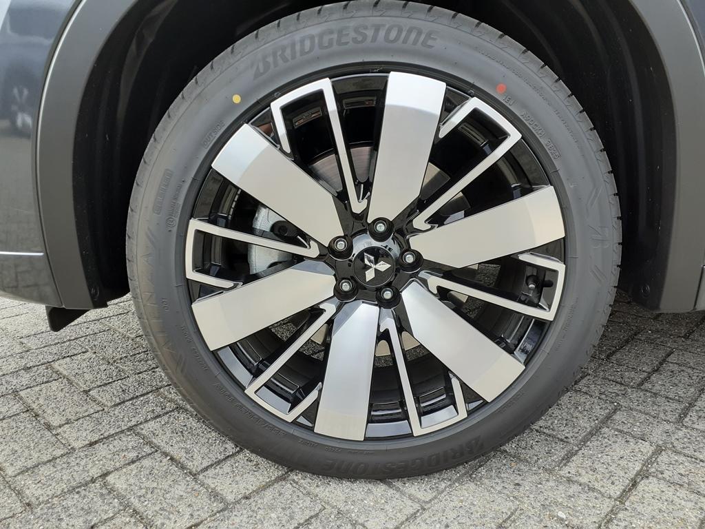 Mitsubishi Mitsubishi